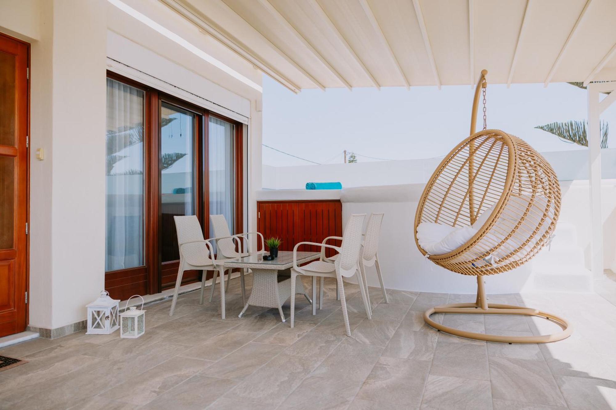Sun Stories Suites Vóthon Eksteriør billede