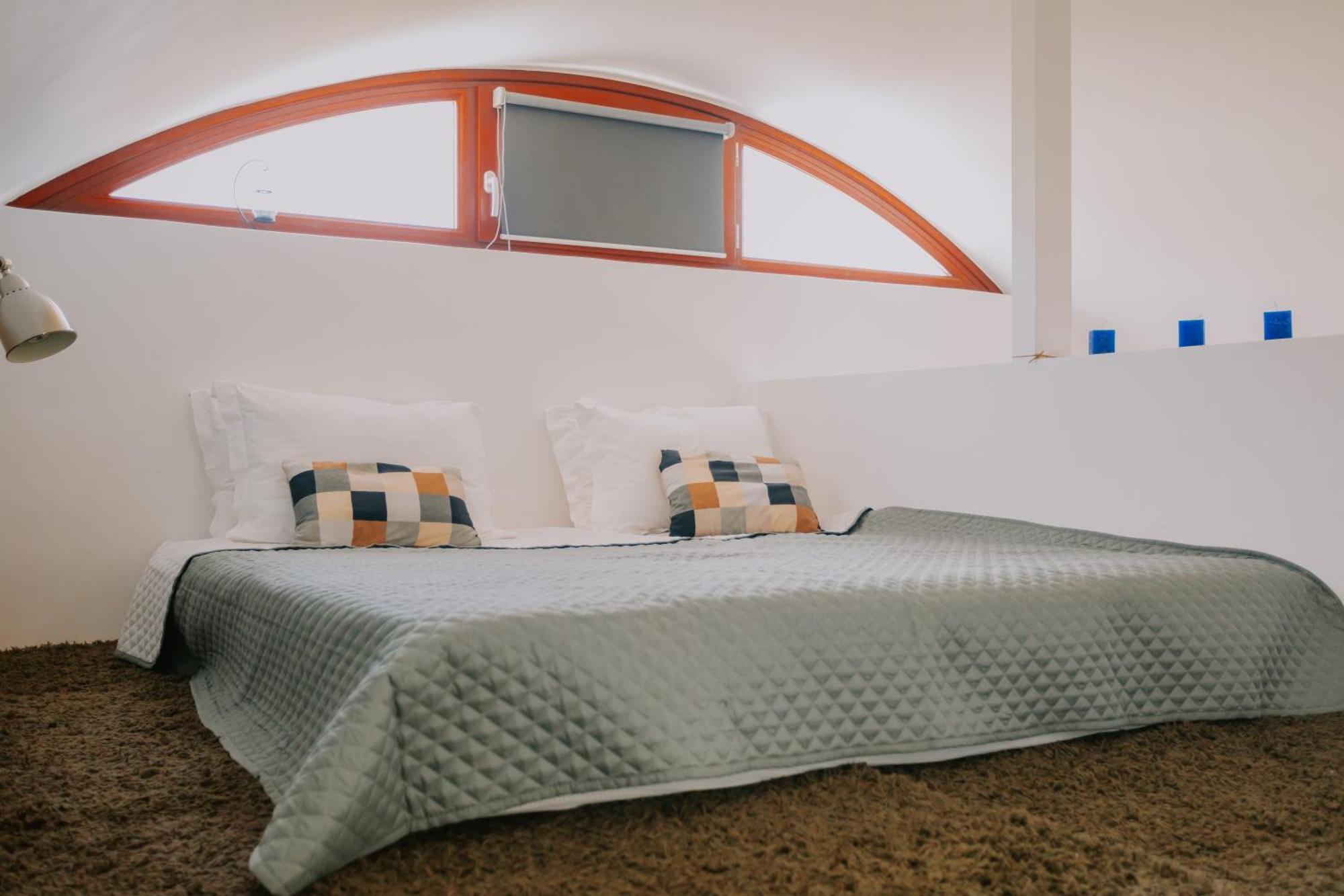 Sun Stories Suites Vóthon Eksteriør billede