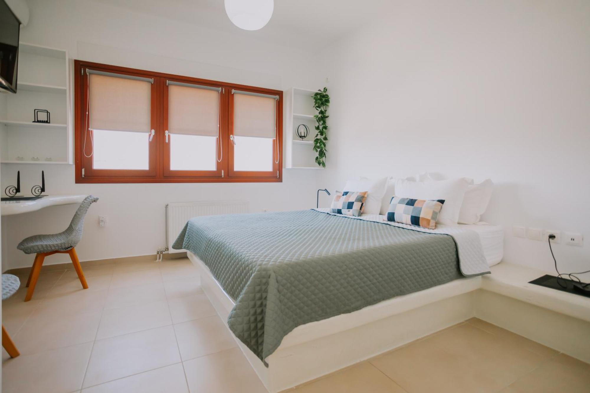 Sun Stories Suites Vóthon Eksteriør billede